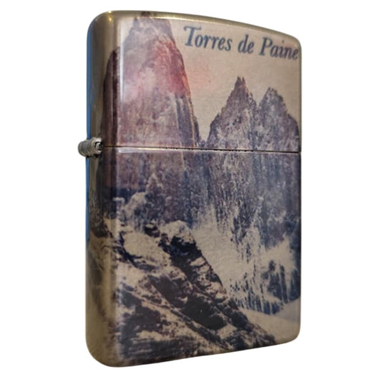Diseño Zippo de Montaña